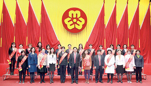 �������"����"��Ů�� ���󻪼�����Ů��������