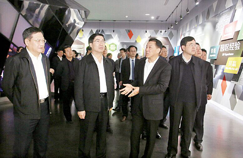 �����е��������Ÿ����ݺ��ݽ�ѧϰ����