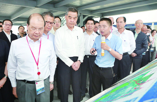 ����Ӣ��������������ŵ����쿼�������