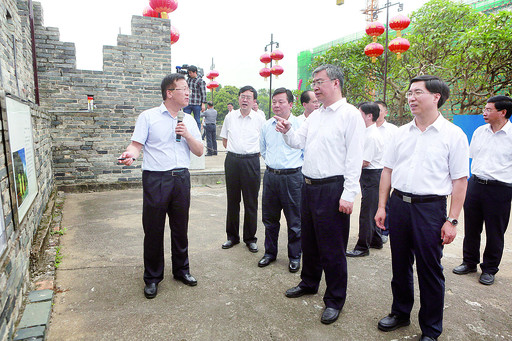 ��ɽ�е��������ŵ����쿼�죬���о�����̸��