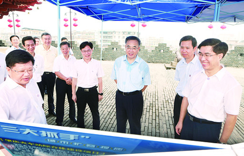 �������������Ƹ�����ǿ��������ҵ�۽�����Э����չ